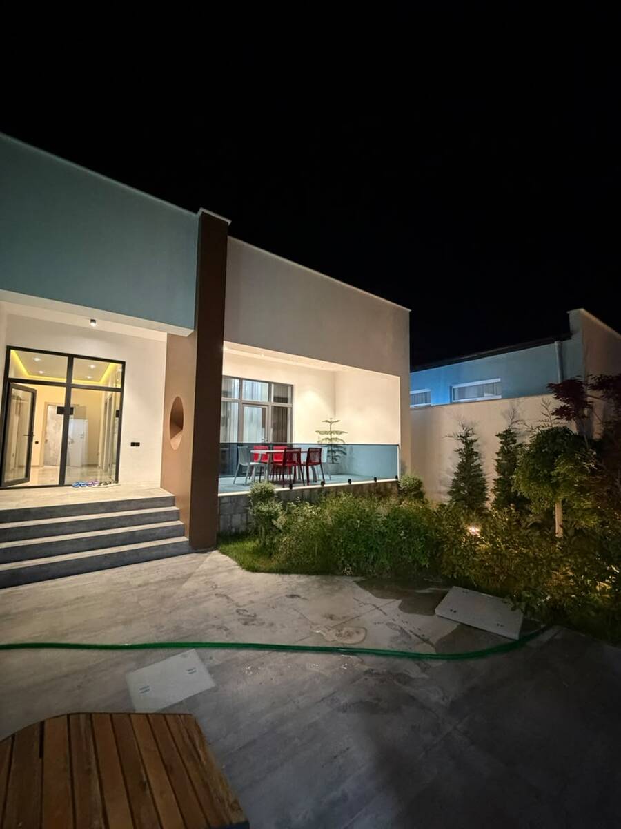 Satılır 4 otaqlı həyət evi/bağ evi 200 m² — Ev, villa, Bakı (4)