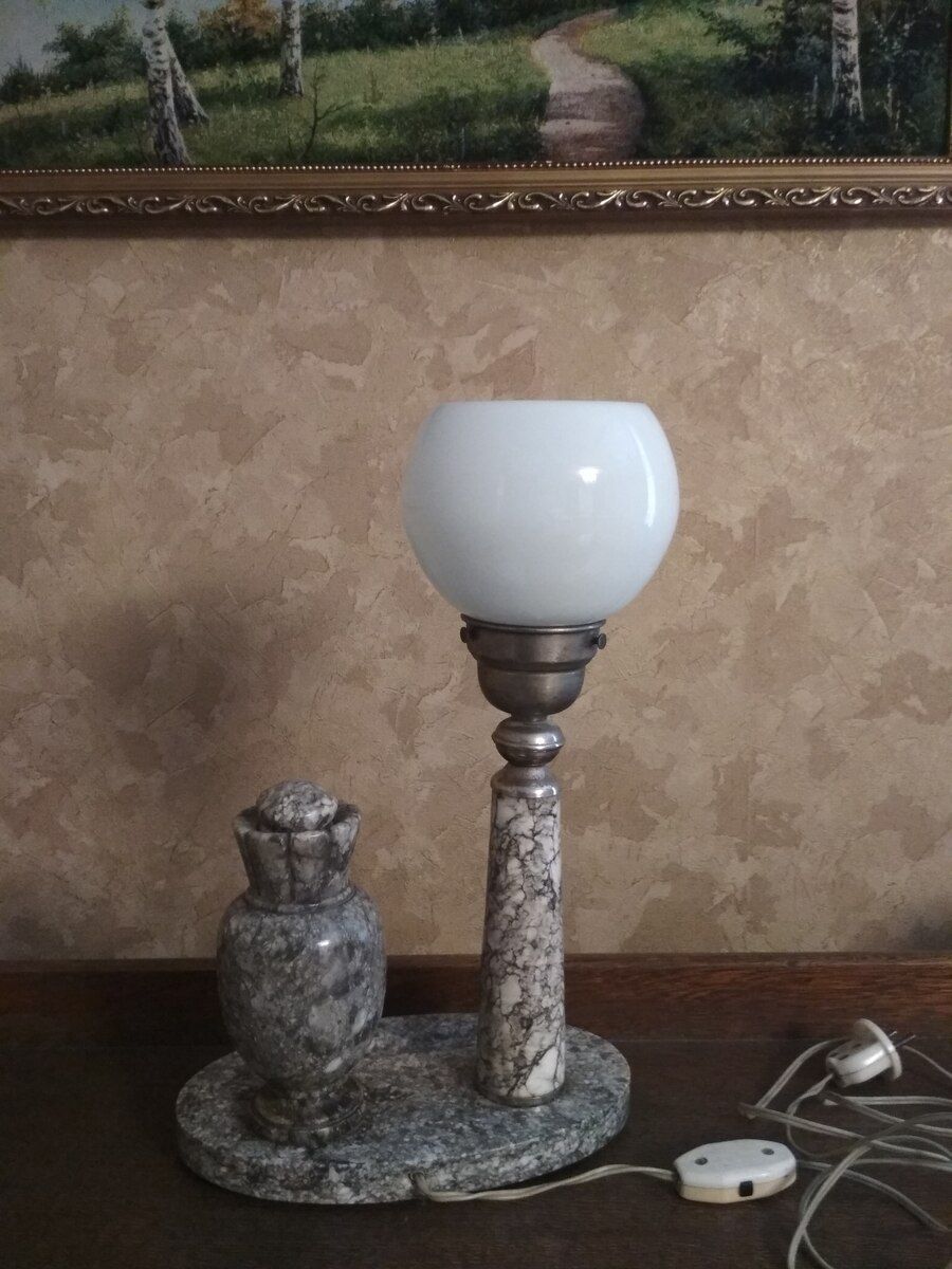 Masaüstü lampa — İşıqlandırma, Bakı