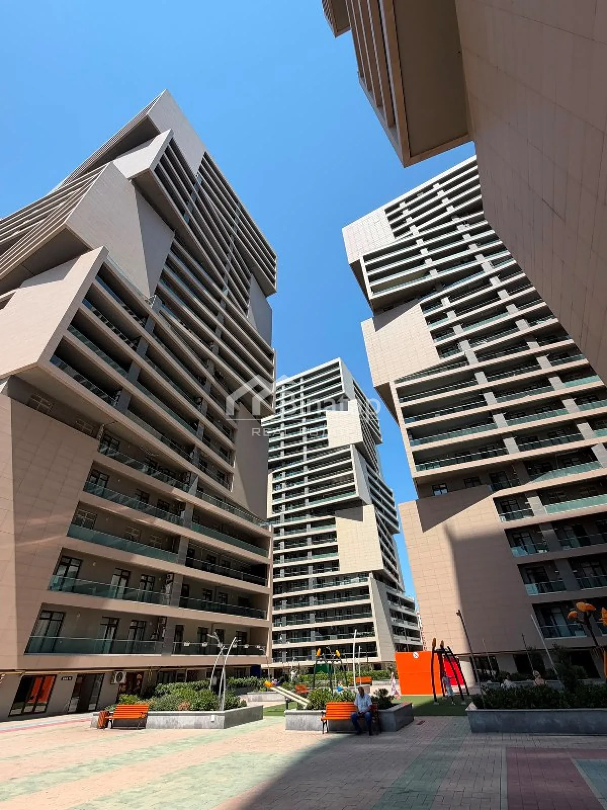 Satılır 2 otaqlı yeni tikili 106 m², 8 Noyabr metrosu, Yasamal rayonu — 335 000 ₼ · Bakı · Mənzil Satılır 2 otaqlı yeni tikili 106 m², 8 Noyabr metrosu, Yasamal rayonu — Bakı