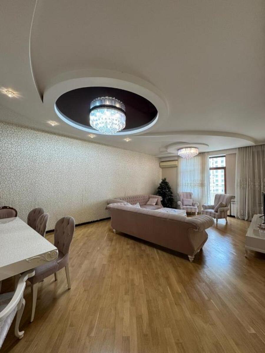 4-otaqlı yeni tikili, Yasamal r., 212 m² — Mənzil, Bakı (5)