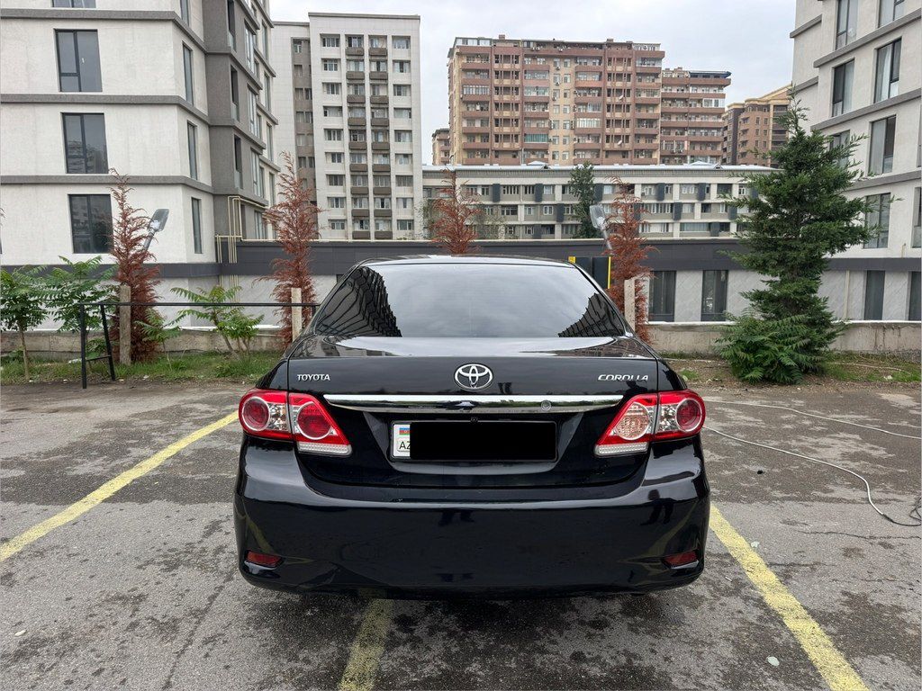 Toyota Corolla, 1.6 L, 2013 il, 272 000 km — Avtomobillər, Bakı (2)