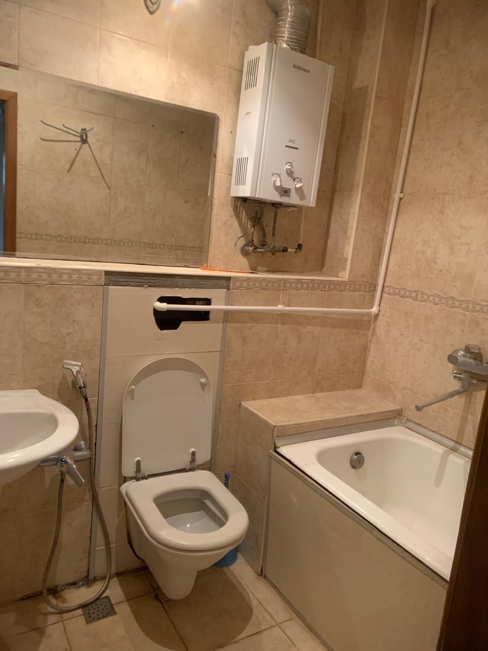 İcarə: 2 otaqlı Köhnə tikili, 55 m², Yasamal rayonu — Mənzil, Bakı (12)