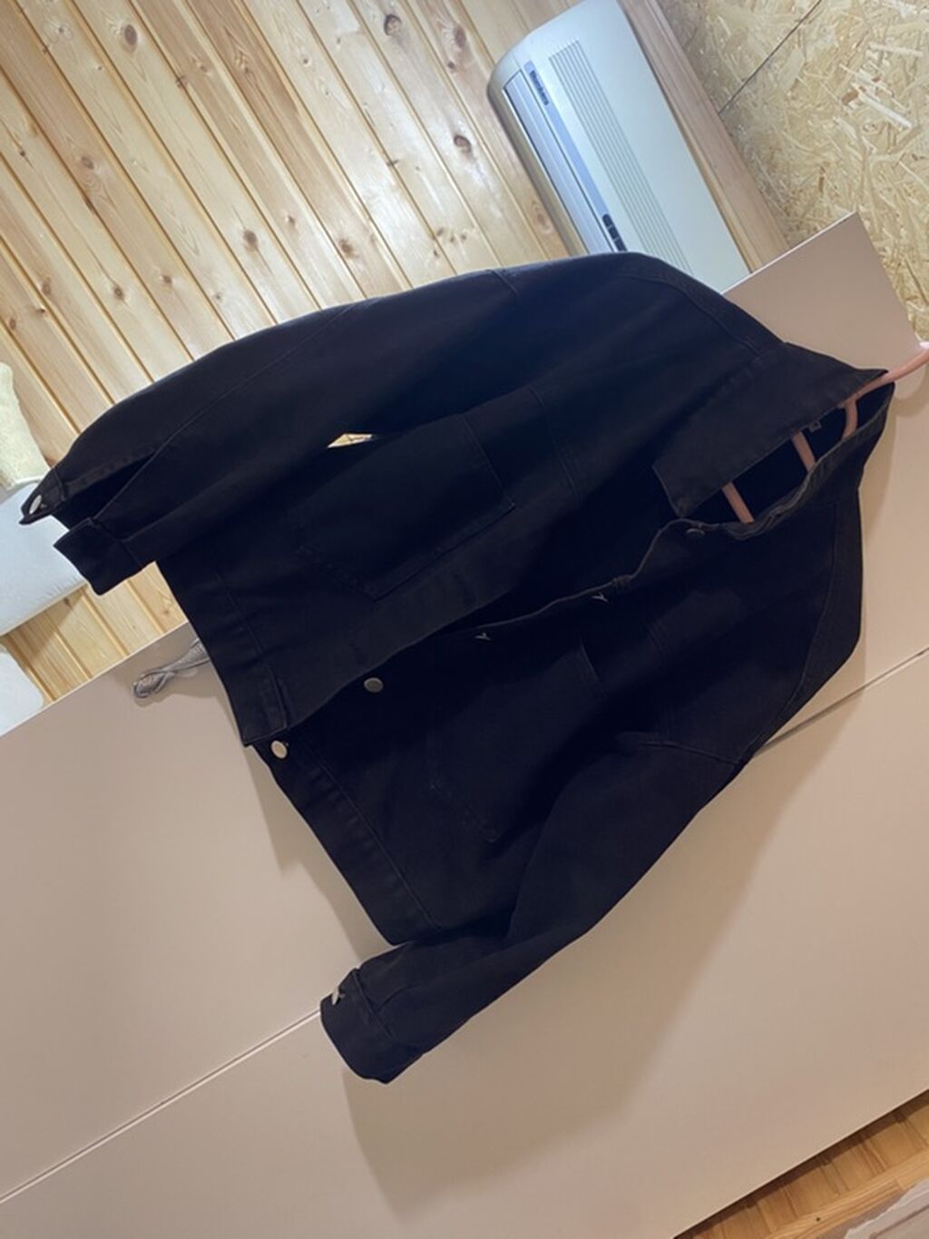 Qara denim cins jaket - Model: arxa hissədə iri “Mode/specıal” printi — Coqlar və zaqetlər, Masazır (2)