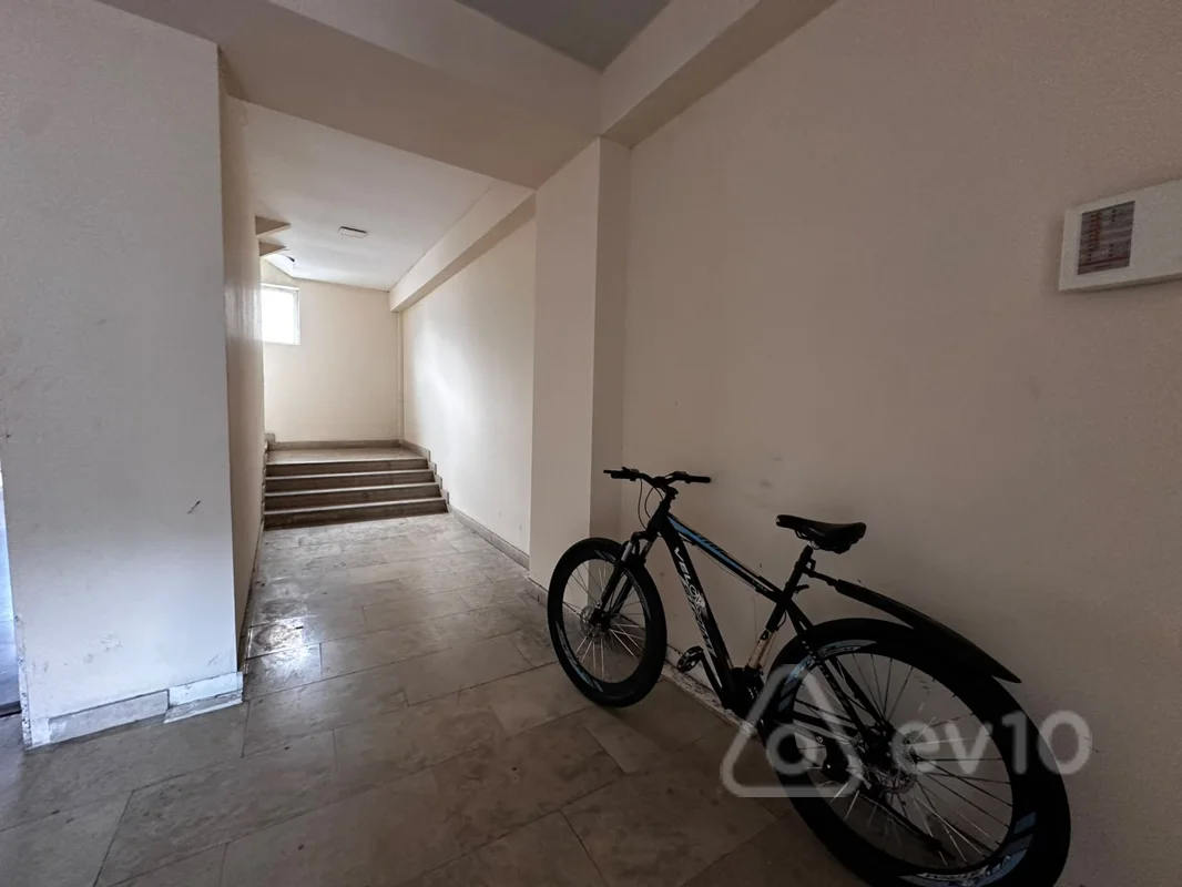 2 otaqlı mənzil, 40 m², Koroğlu Rəhimov küçəsi — Mənzil, Bakı (11)