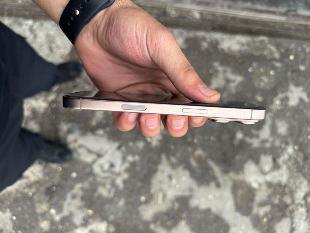 Apple iPhone 16 Pro Desert Titanium 128GB/8GB — Smartfonlar, Bakı (5)