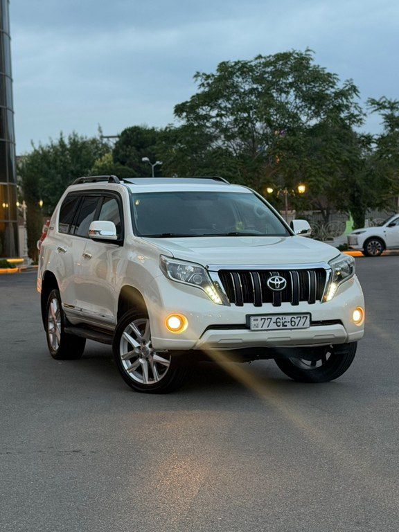 Toyota Land Cruiser Prado, 2.7 L, 2011 il, 258 000 km 77-GP-677 — Avtomobillər, Bakı (2)