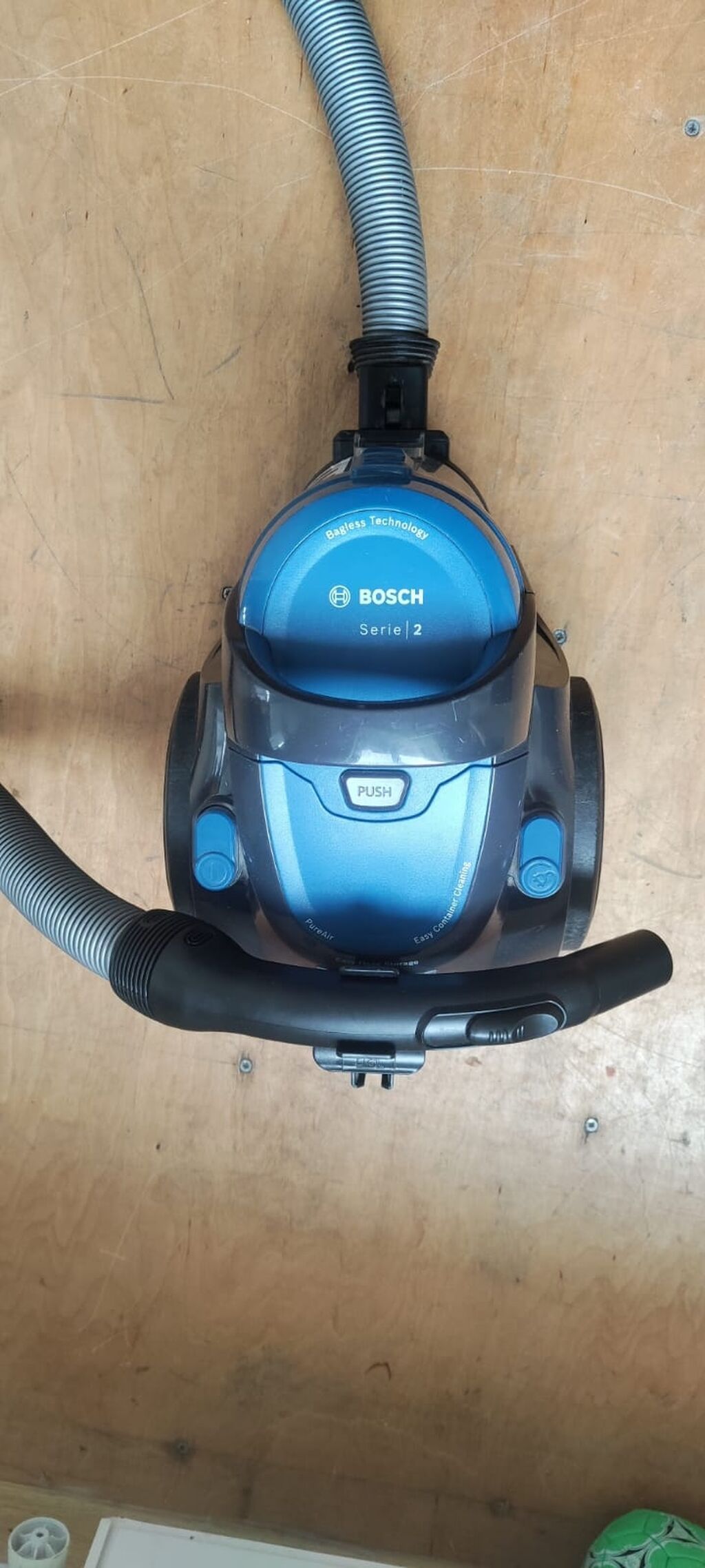 Bosch Serie 2 tozsoran – kisəsiz (Bagless Technology) Xüsusiyyətlər — Tozsoran, Bakı