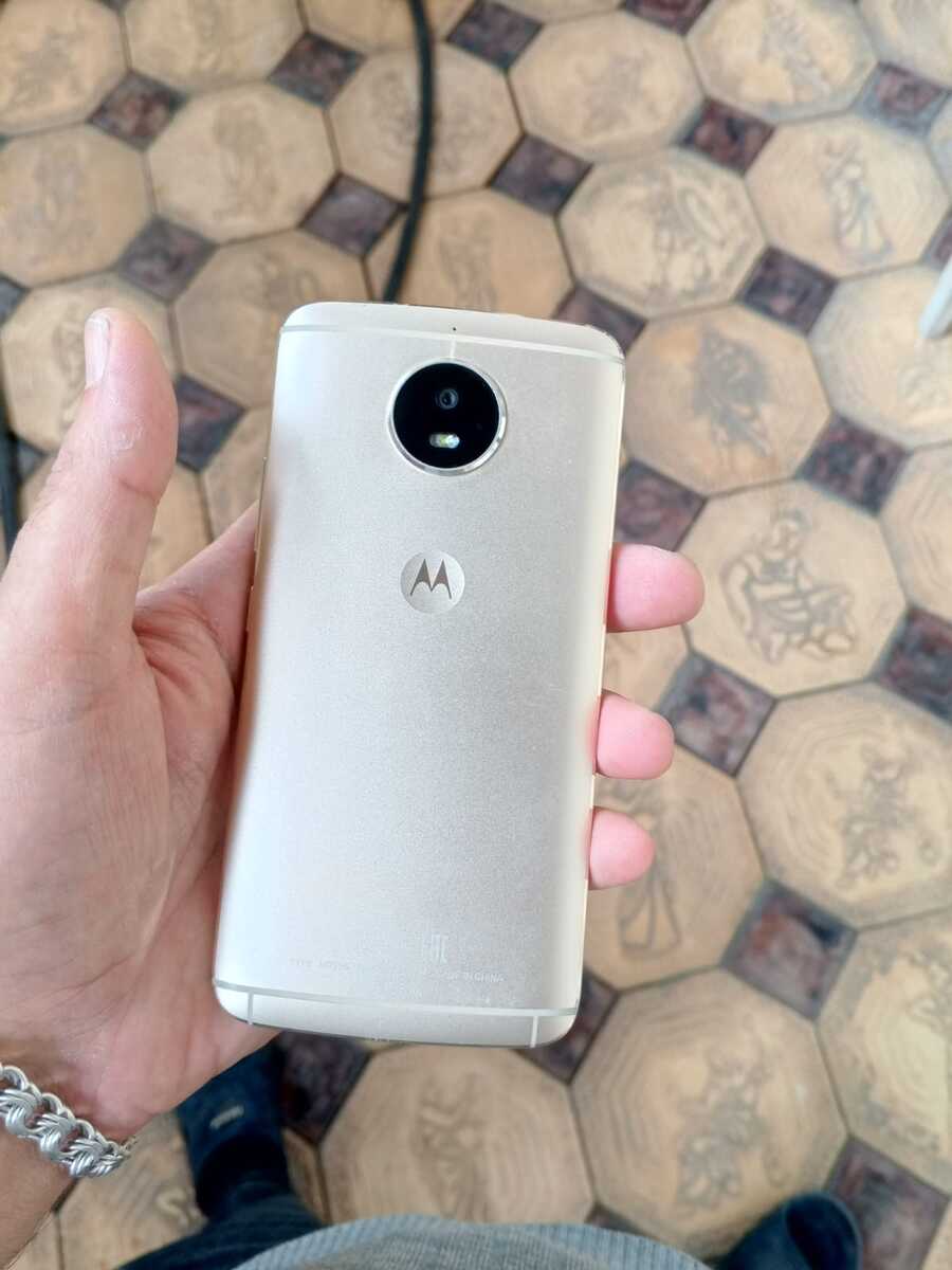 Motorola — Smartfonlar, Gəncə (2)