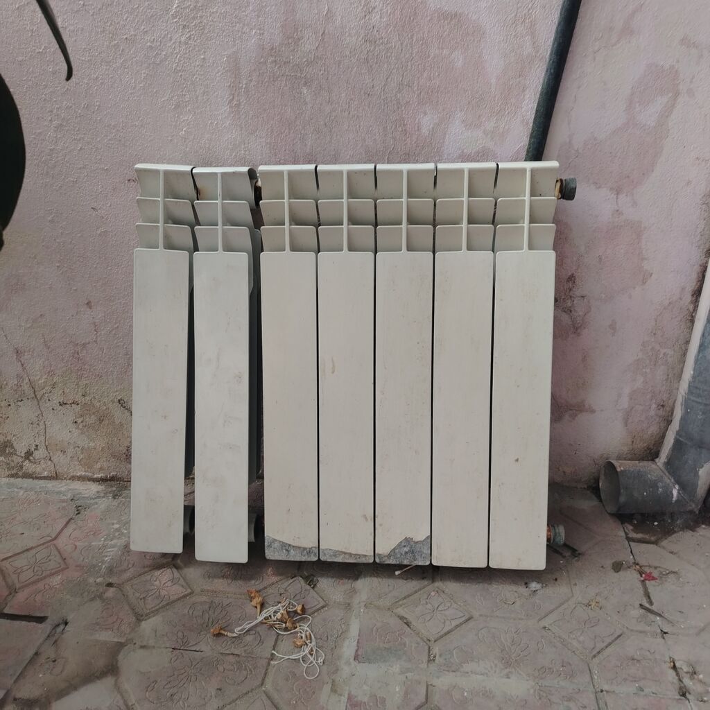 Alüminium radiator (seksiyalı) - Material: alüminium - Seksiyalar: 7 — Radiatorlar, Bakı