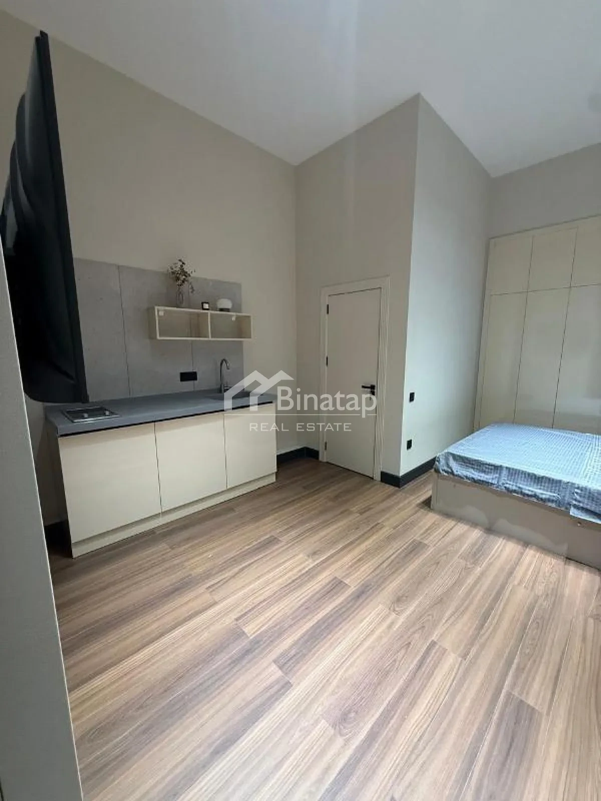 Satılır 3 otaqlı köhnə tikili 48 m², İçərişəhər metrosu, Səbail rayonu — Mənzil, Bakı (4)