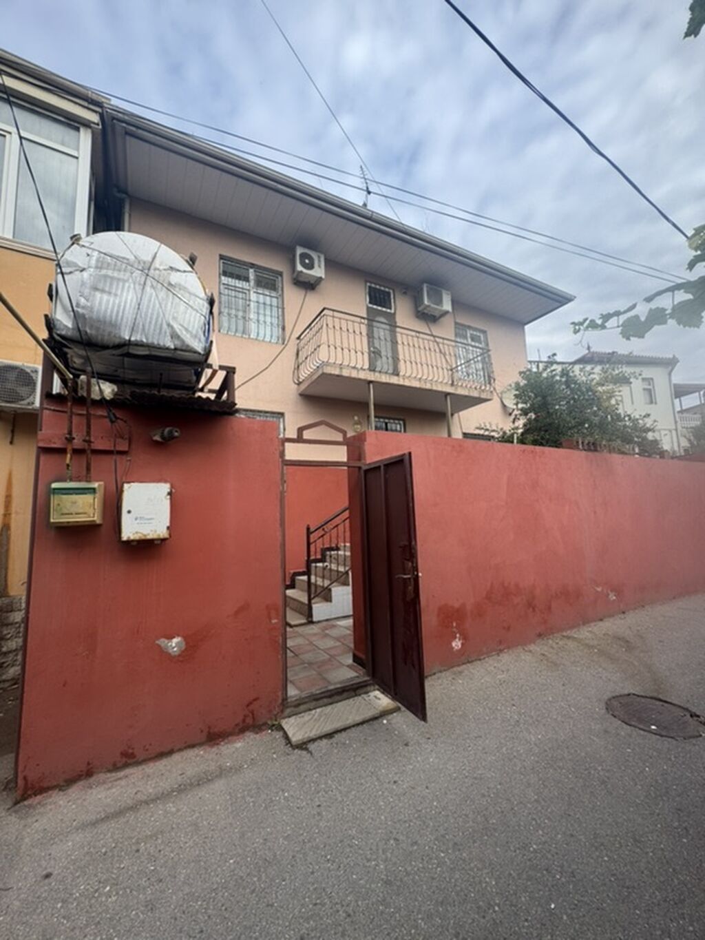 5 otaqlı, 180 kv. m, Orta təmir — Ev, villa, Bakı (4)