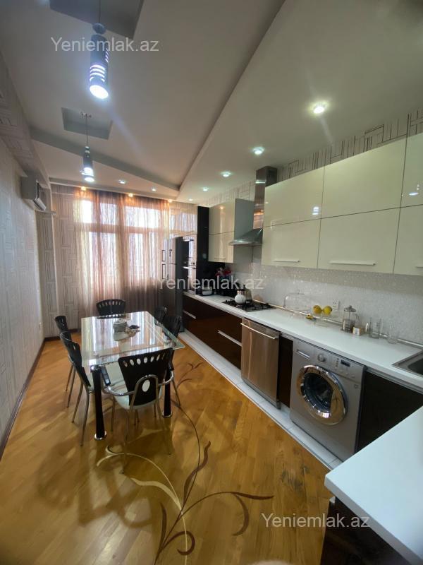 Satılır 3 otaqlı Bina evi menzil (Yeni tikili), 130 m², Nəsimi rayonu — Mənzil, Bakı (3)
