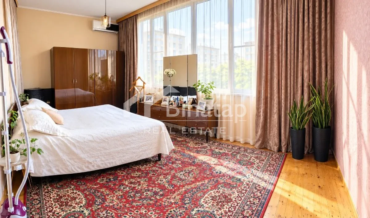 Satılır 4 otaqlı köhnə tikili 105 m², 28 May metrosu, Nəsimi rayonu — Mənzil, Bakı (2)
