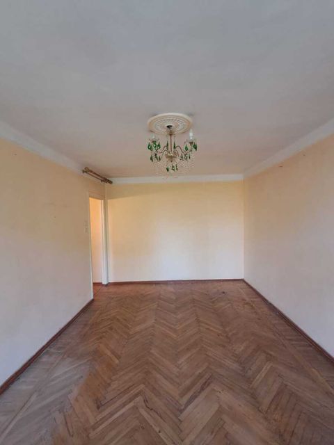 Satılır 1 otaqlı köhnə tikili 40 m² — Bakı