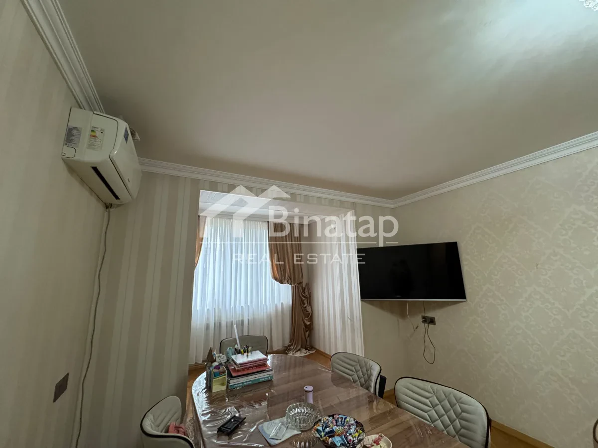 Satılır 3 otaqlı köhnə tikili 70 m², Nizami metrosu, Yasamal rayonu — Mənzil, Bakı (2)