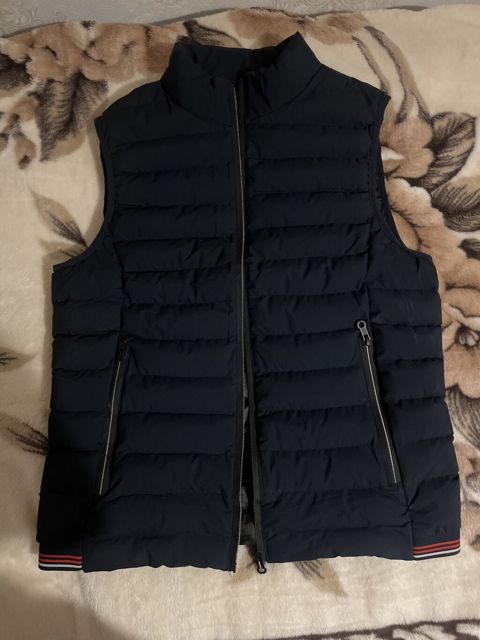 Kurtka, Bolonka, Yaz, L — 35 ₼ · Gəncə · Kurtkalar Kurtka, Bolonka, Yaz, L — Gəncə