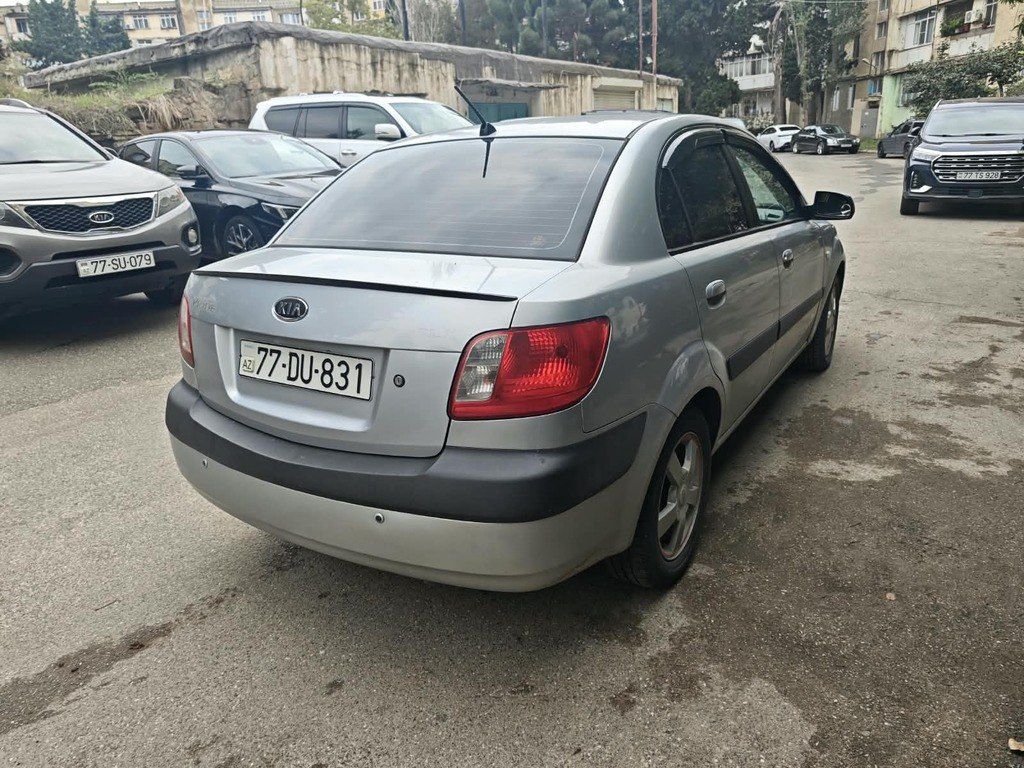 Kia Pride, 1.5 L, 2005 il, 374 366 km 77-SU-079 — Avtomobillər, Bakı (2)