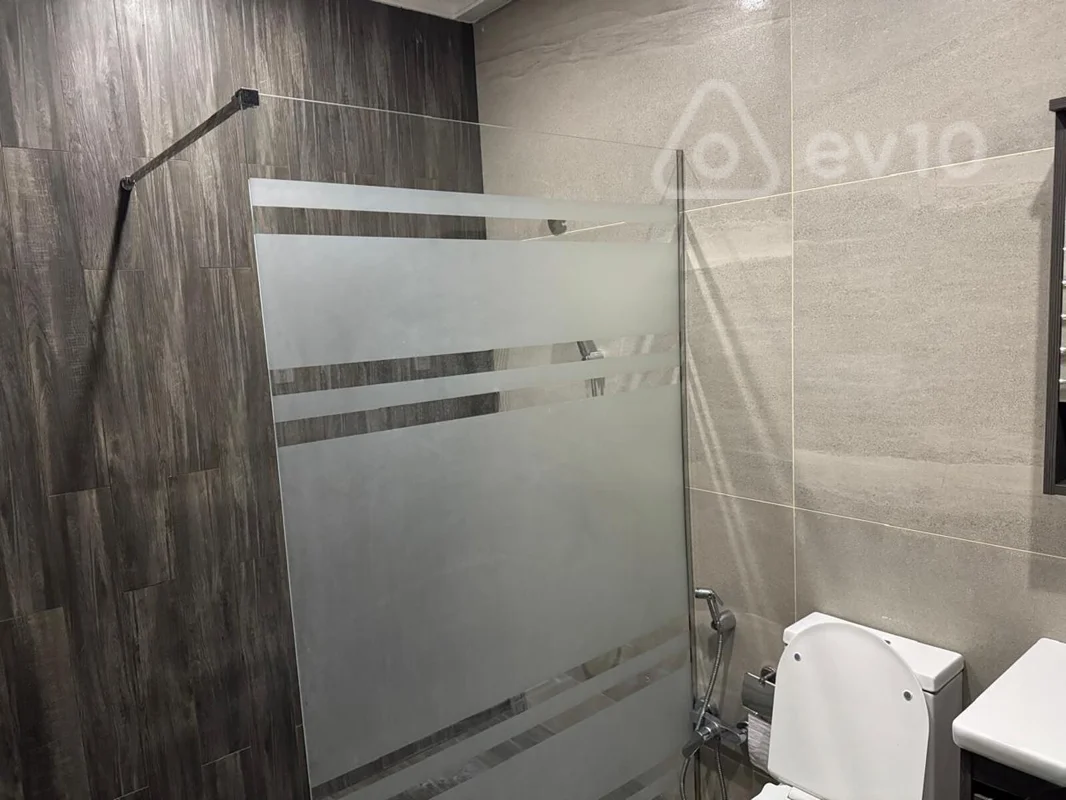 3 otaqlı mənzil, 95 m², Feyzulla Qasımzadə küçəsi — kirayə — Mənzil, Bakı (9)