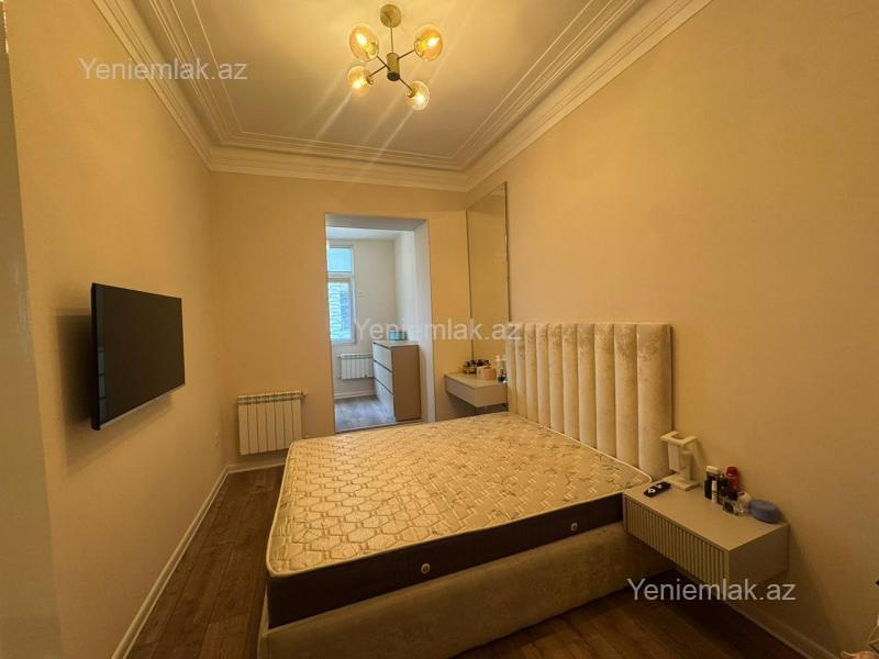 Satılır 2 otaqlı Bina evi menzil (Köhnə tikili), 60 m², Yasamal rayonu — Mənzil, Bakı (7)