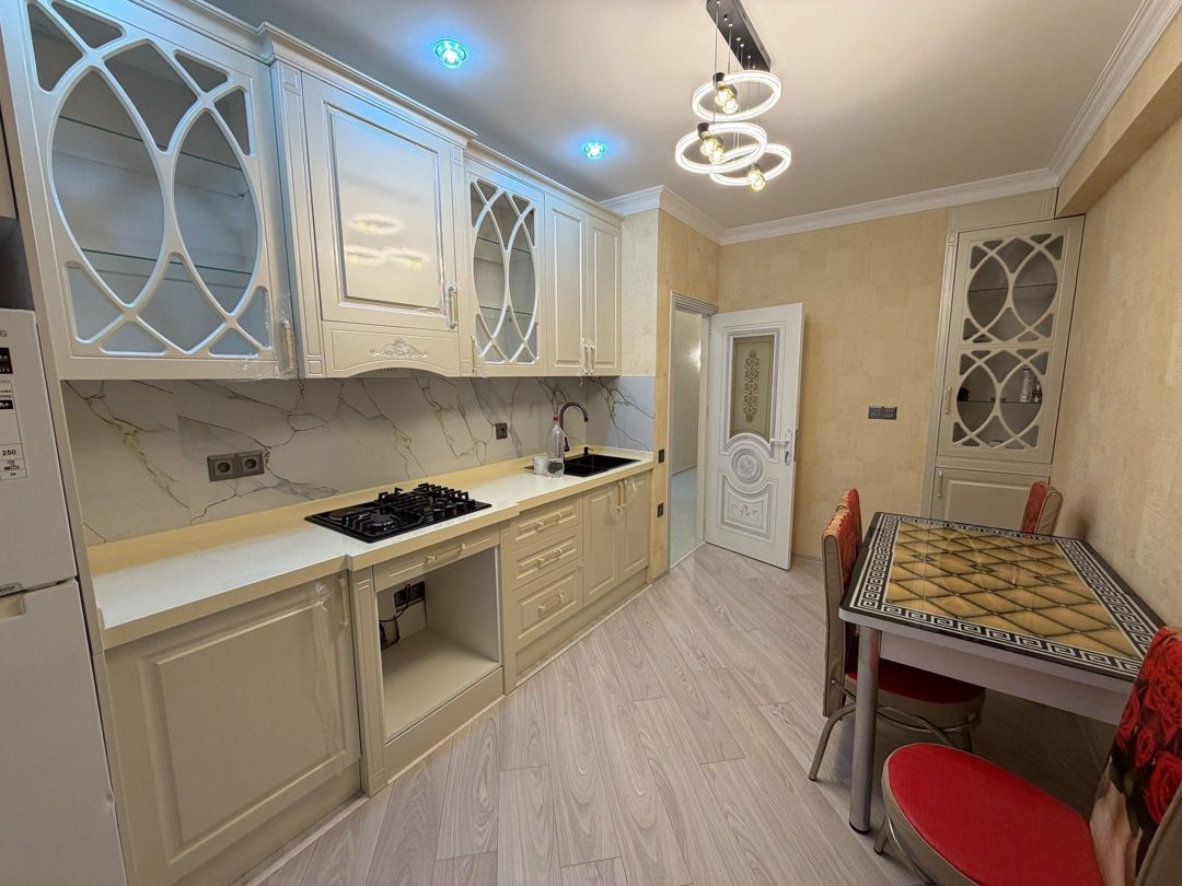 İcarəyə verilir 3 otaqlı yeni tikili 115 m² — Mənzil, Bakı (7)