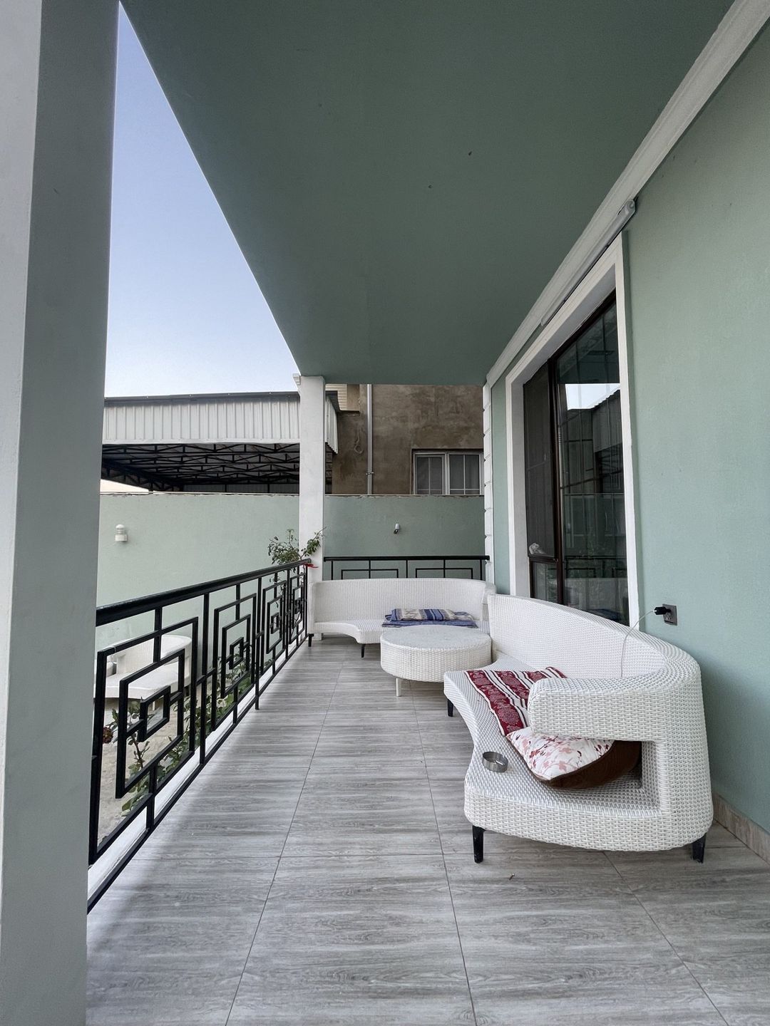 Villa, Xocasən qəs — Ev, villa, Bakı (8)