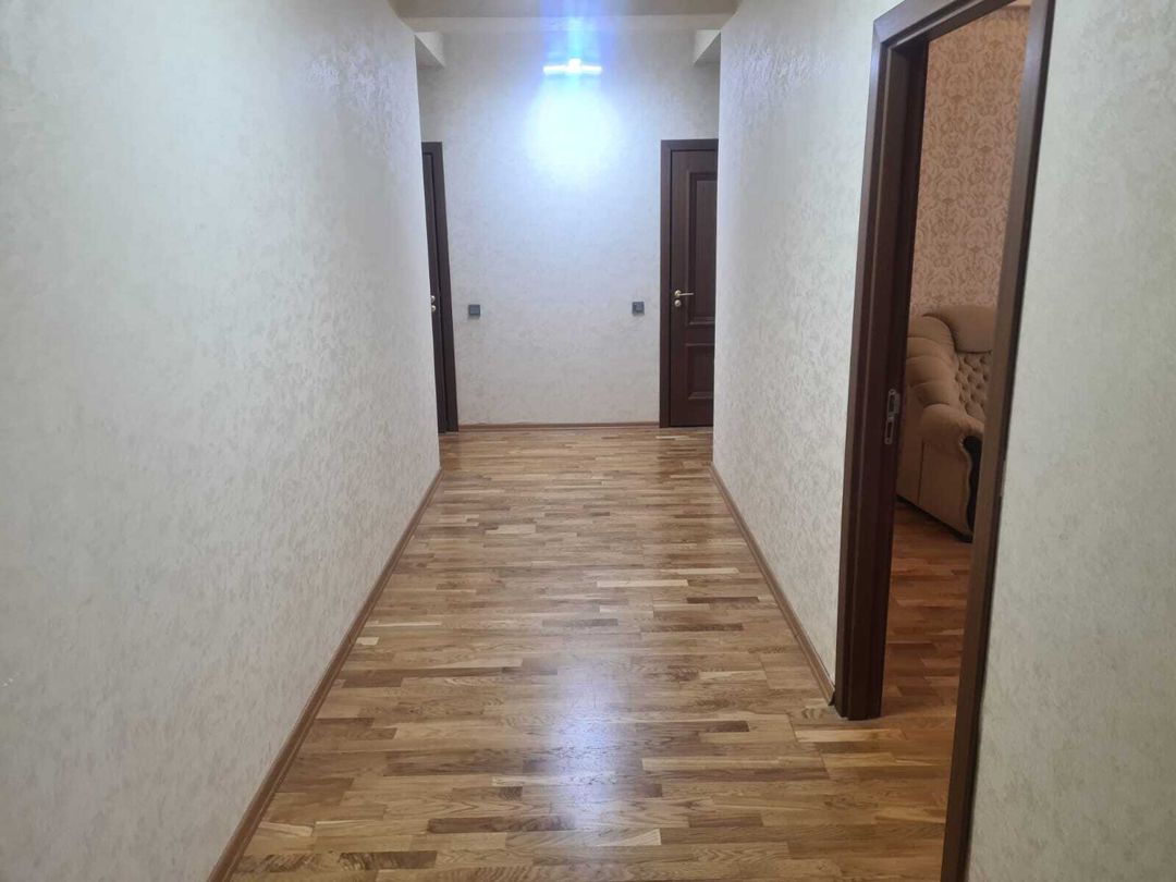 İcarəyə verilir 3 otaqlı yeni tikili 120 m² — Mənzil, Bakı (12)