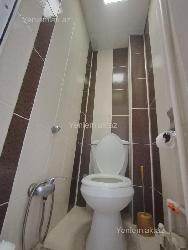 Satılır 3 otaqlı Bina evi menzil (Köhnə tikili), 70 m², 17-ci mikrorayon — Mənzil, Sumqayıt (10)