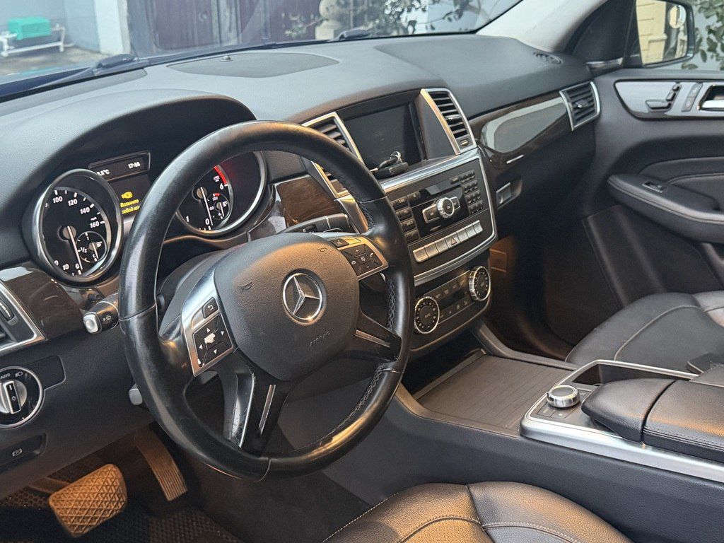 Mercedes ML 250 4MATIC, 2.1 L, 2014 il, 325 000 km — Avtomobillər, Bakı (5)