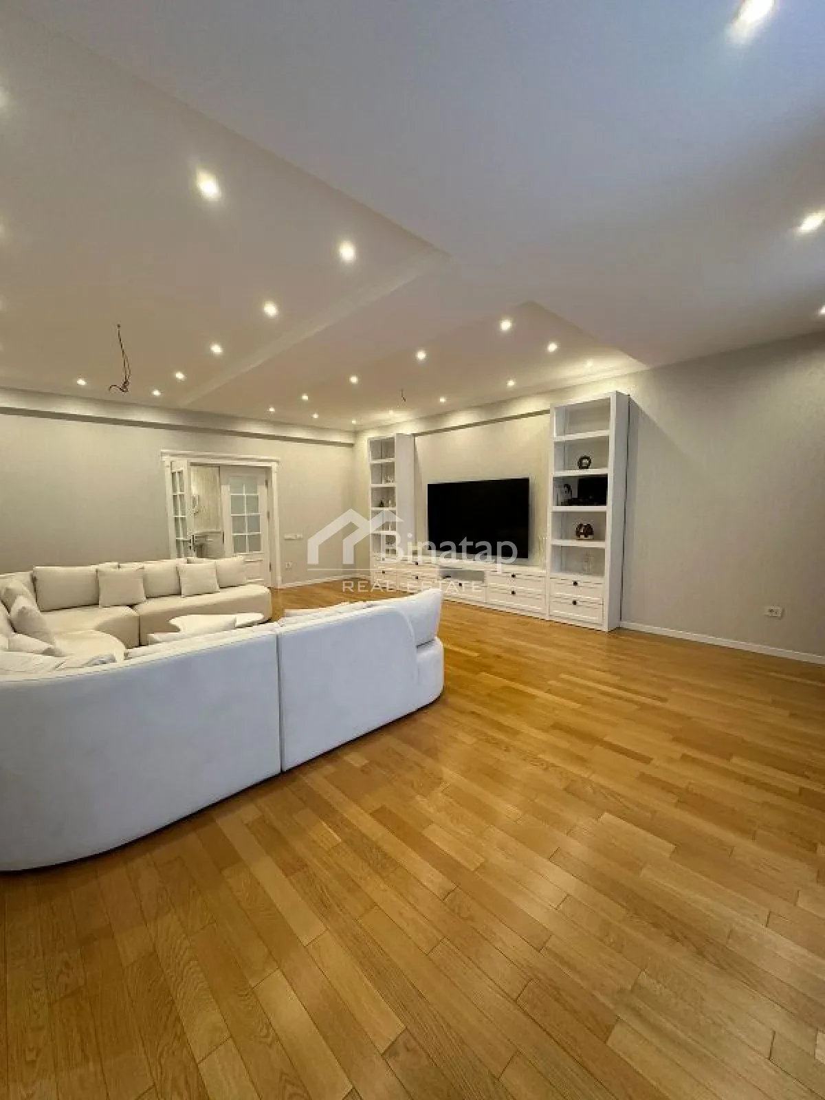 Satılır 4 otaqlı yeni tikili 200 m², Nizami metrosu, Yasamal rayonu — Mənzil, Bakı (2)