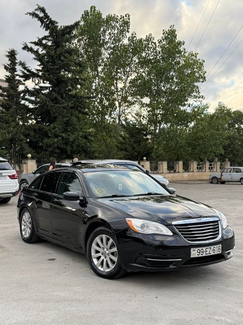 Chrysler 200, 2.4 L, 2012 il, 187 000 km — Bakı