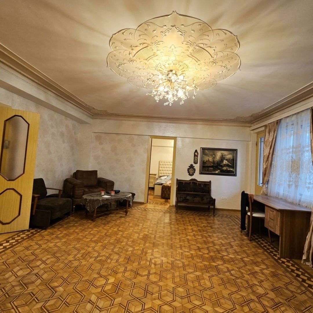 İcarəyə verilir 2 otaqlı köhnə tikili 70 m² — Mənzil, Bakı (8)