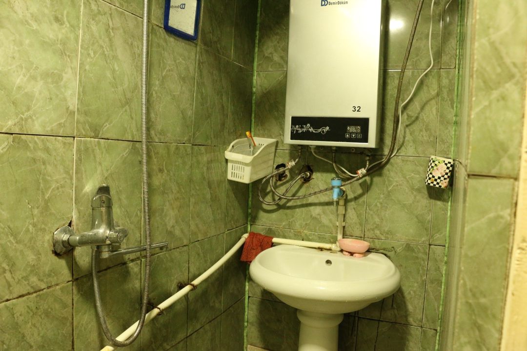İcarəyə verilir 2 otaqlı köhnə tikili 55 m² — Mənzil, Bakı (5)