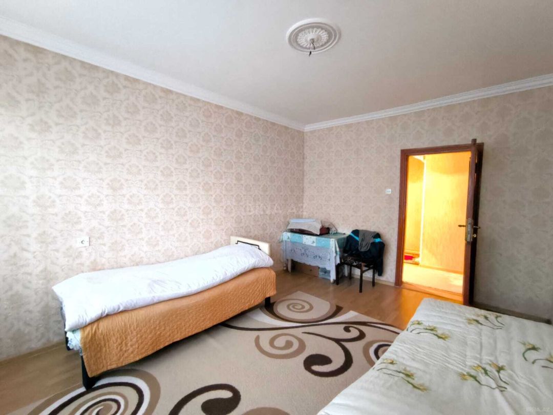Satılır 4 otaqlı köhnə tikili 100 m² — Mənzil, Bakı (7)