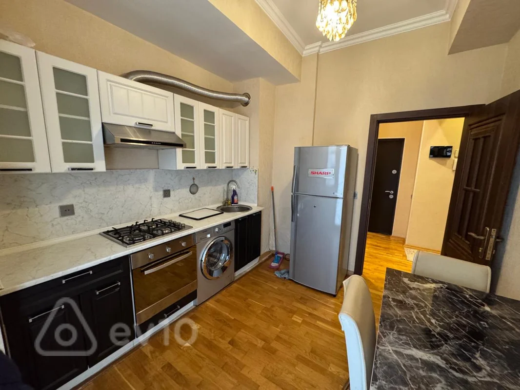 3 otaqlı mənzil, 85 m², Özbəkistan k. — kirayə — Mənzil, Bakı (7)