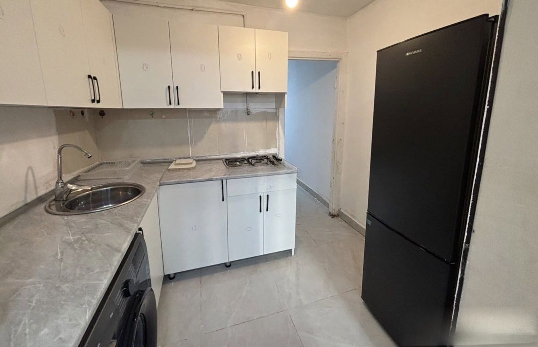 İcarəyə verilir 2 otaqlı köhnə tikili 60 m² — Mənzil, Bakı (3)