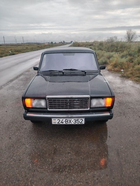 Lada (VAZ) 2107, 1.7 L, 2011 il, 220 000 km — Beyləqan