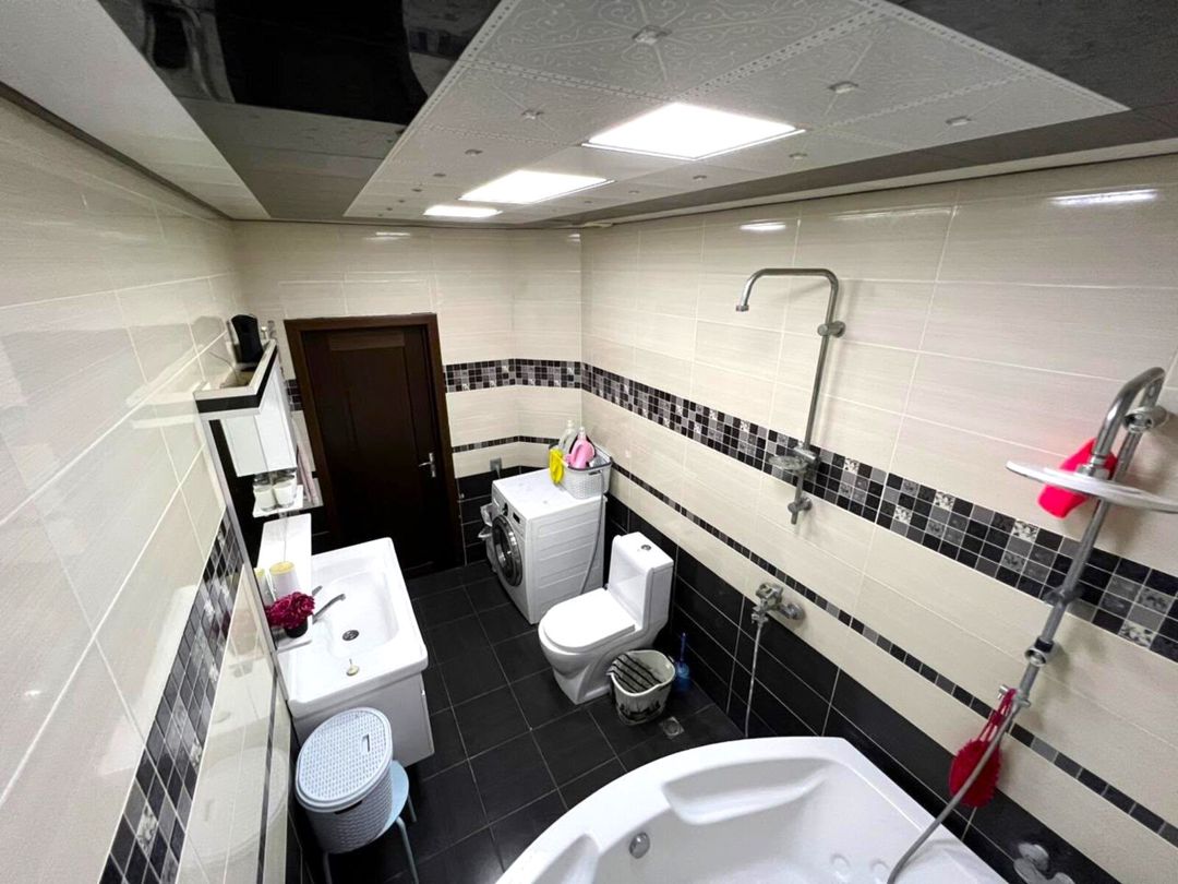 Satılır 3 otaqlı yeni tikili 150 m² — Mənzil, Bakı (12)