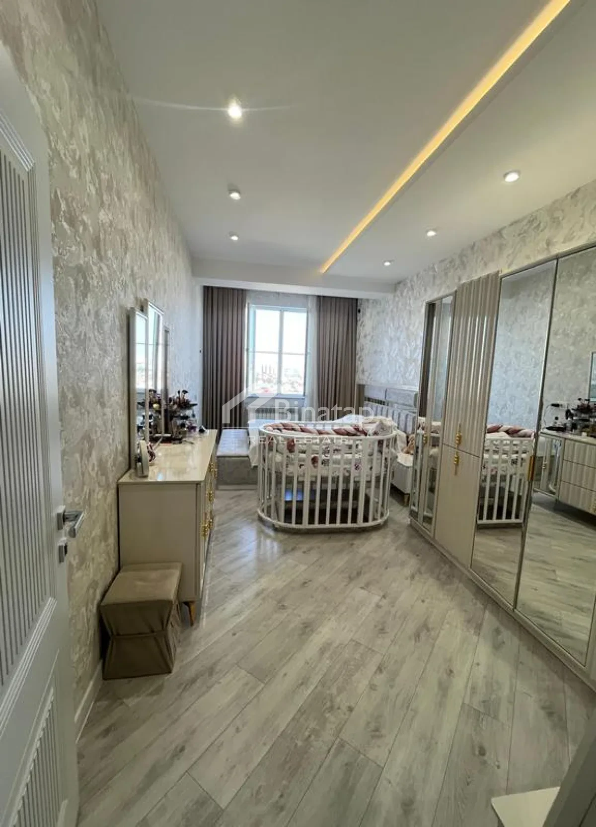 Satılır 3 otaqlı yeni tikili 105 m², İnşaatçılar metrosu, Yasamal rayonu — Mənzil, Bakı (4)