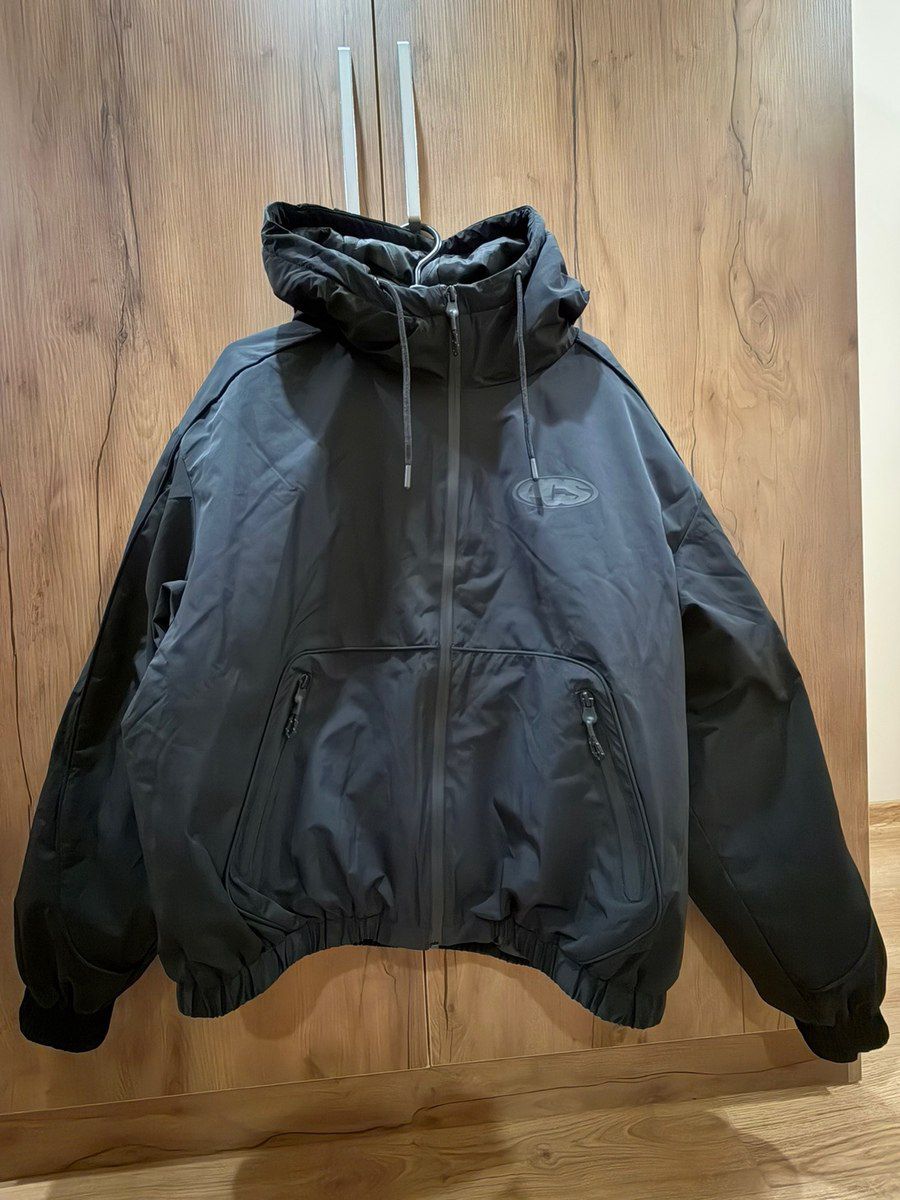 Gödəkçə Bershka — Geyim, ayakkabı, aksesuarlar, Bakı