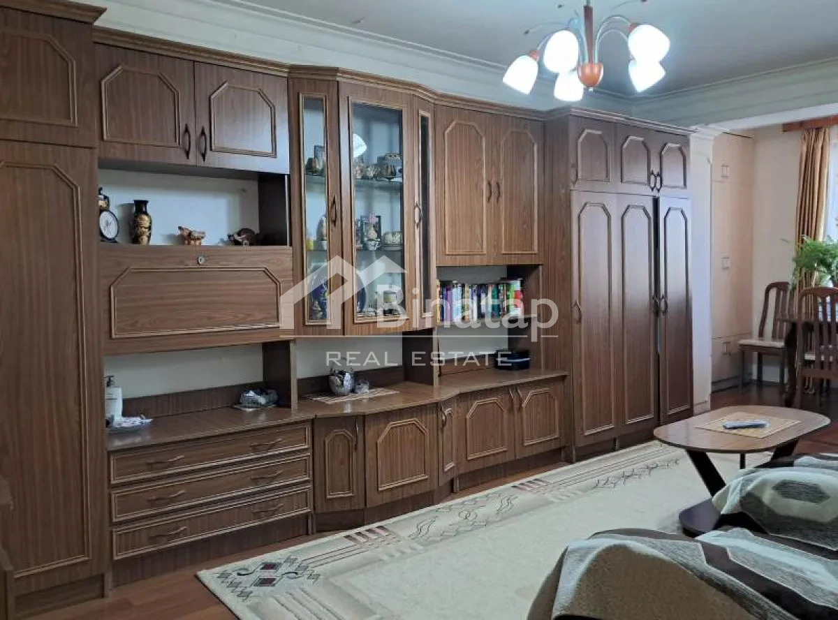 Satılır 2 otaqlı köhnə tikili 50 m², Sahil metrosu, Səbail rayonu — Mənzil, Bakı (3)