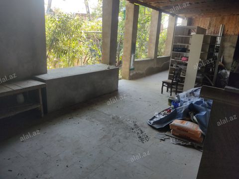 4 otaqlı 120 m² ev satışı — Bakı