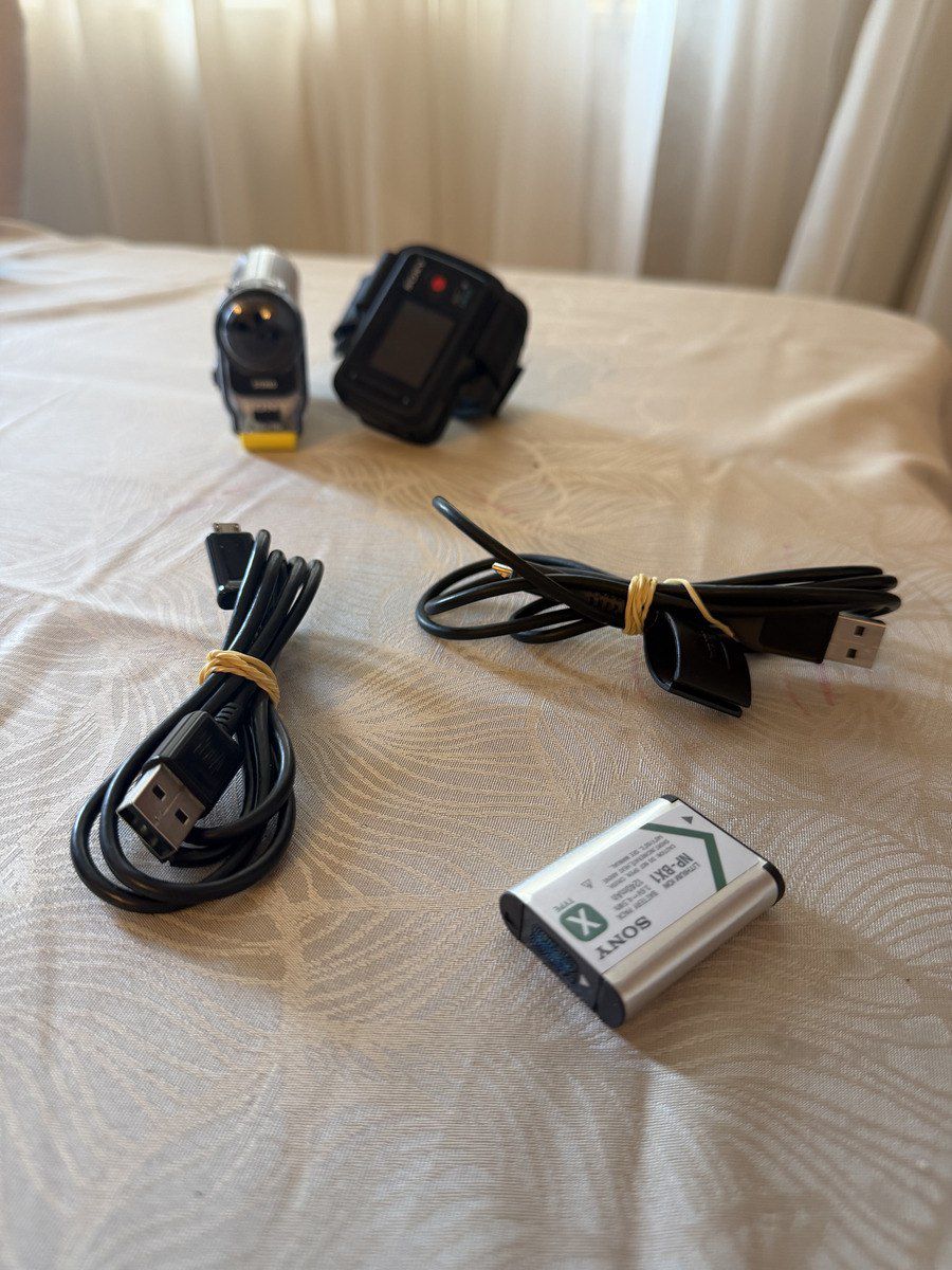 Videokamera Sony Action Cam HDR-AS100V — Səs texnikası, Bakı (7)