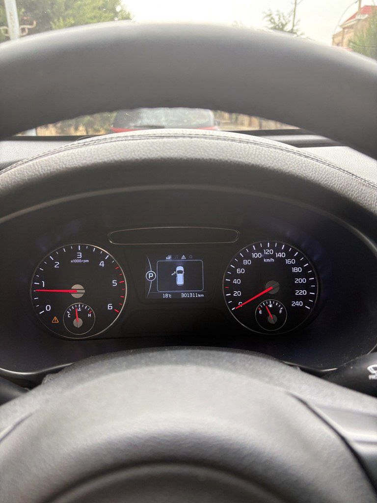 Kia Sorento, 2.0 L, 2016 il, 300 000 km 01-AB-572 — Avtomobillər, Bakı (6)