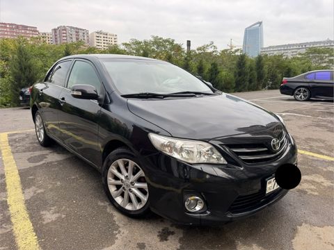 Toyota Corolla, 1.6 L, 2013 il, 272 000 km — Bakı