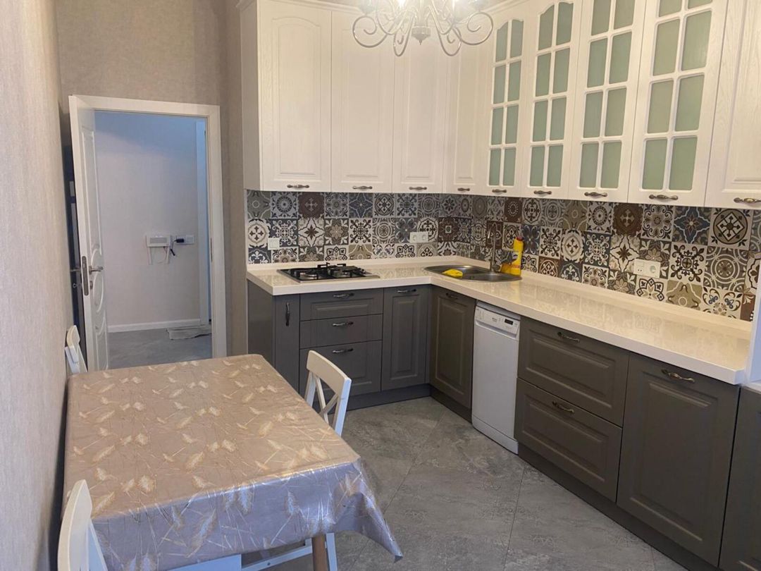 İcarəyə verilir 2 otaqlı yeni tikili 80 m² — Mənzil, Bakı (7)