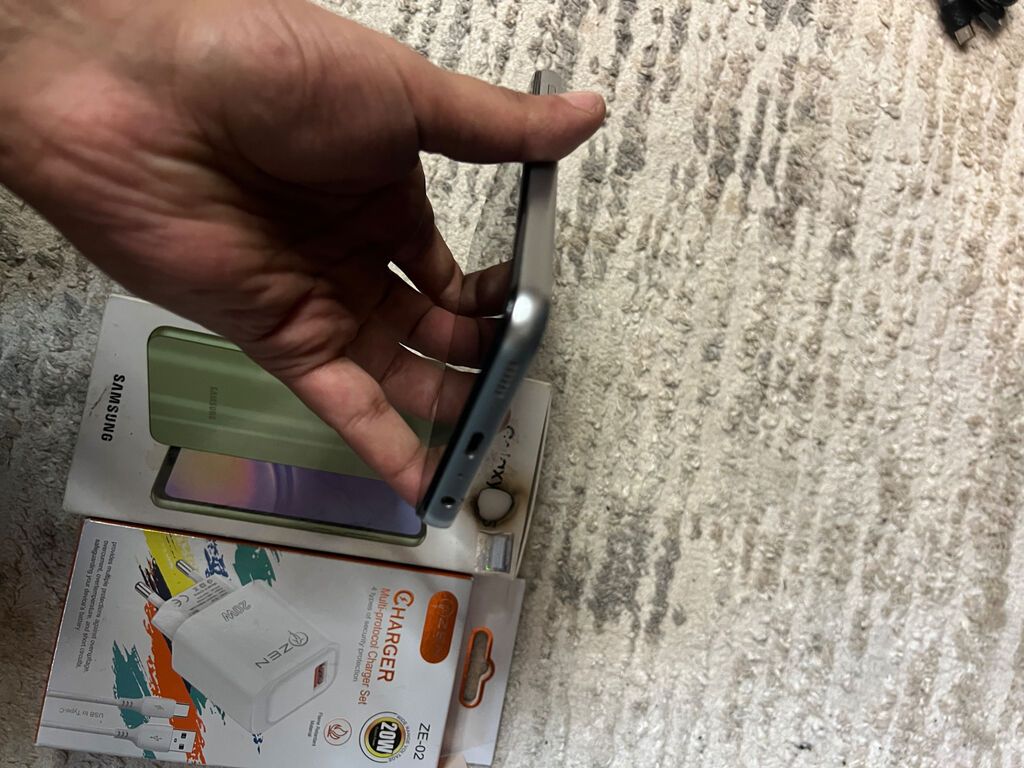 Samsung Galaxy A24 4G, 128 GB, rəng - Gümüşü, Sensor, Face ID — Samsung, Bakı (8)