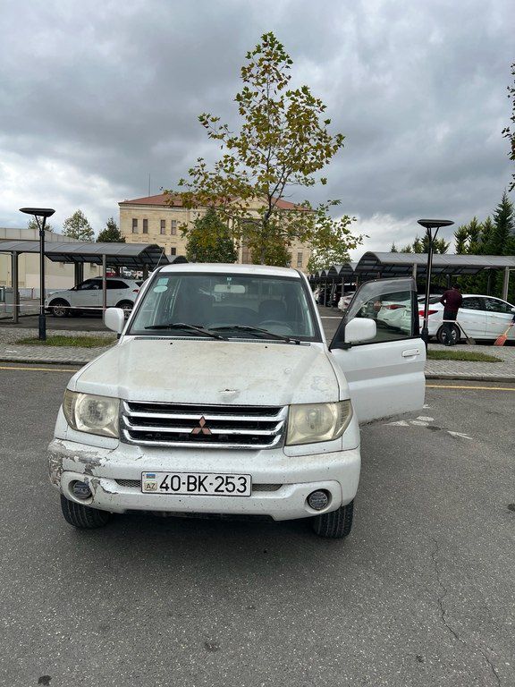 Mitsubishi Pajero io, 2.0 L, 2000 il, 229 000 km 40-BK-253 — Avtomobillər, Quba