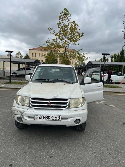 Mitsubishi Pajero io, 2.0 L, 2000 il, 229 000 km — Quba