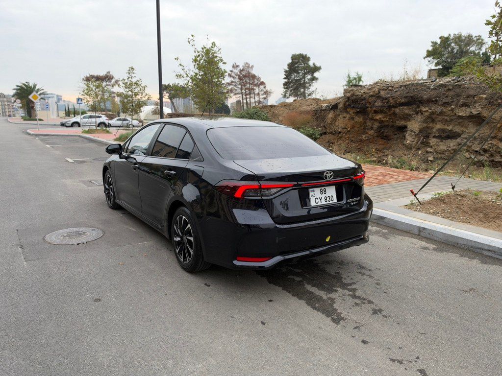 Toyota Corolla, 1.8 L, 0.85 kWh, 2026 il, 5 300 km 88-CY-830 — Avtomobillər, Bakı (7)