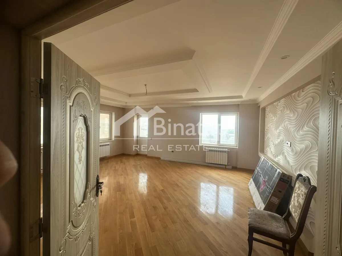 Satılır 3 otaqlı yeni tikili 135 m², Nizami rayonu — Mənzil, Bakı
